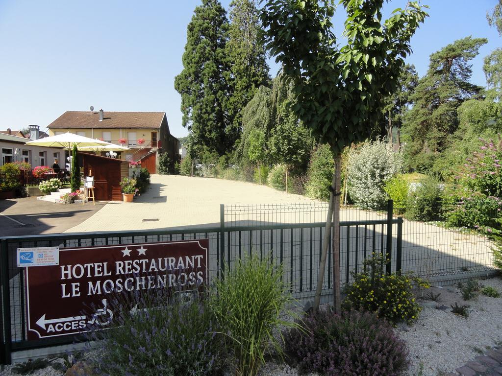 Hotel Restaurant Le Moschenross Thann Exterior photo