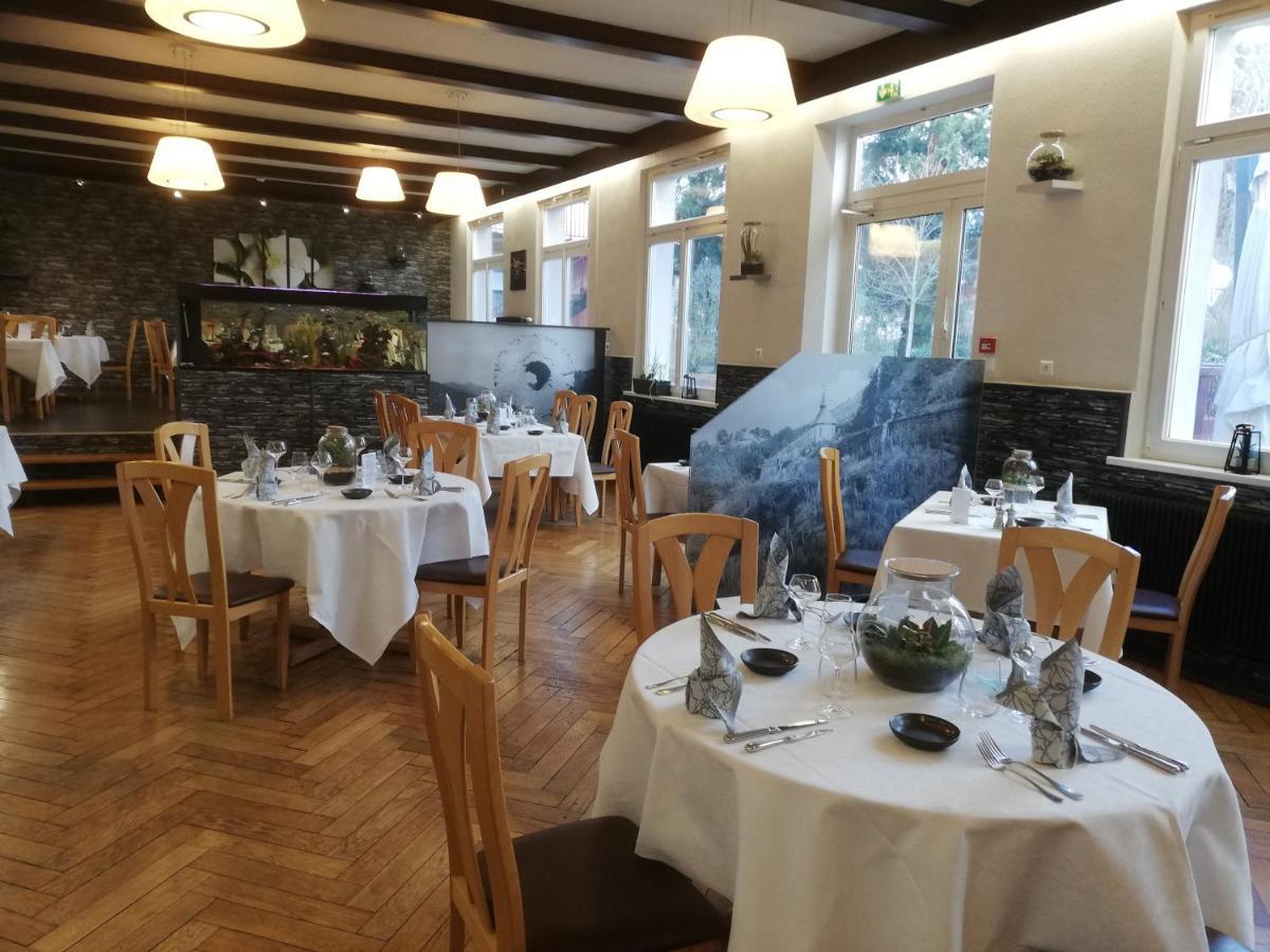 Hotel Restaurant Le Moschenross Thann Exterior photo